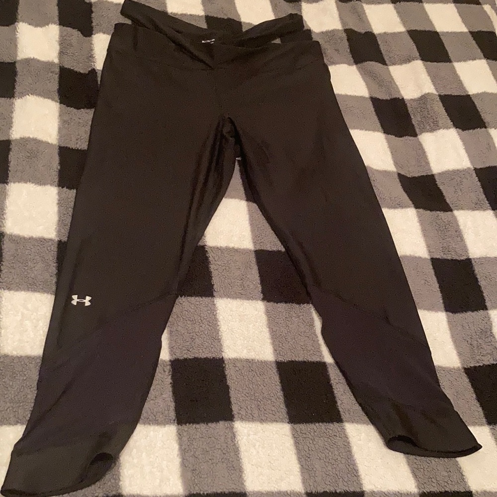 Under Armour woman’s compression heat gear legging
